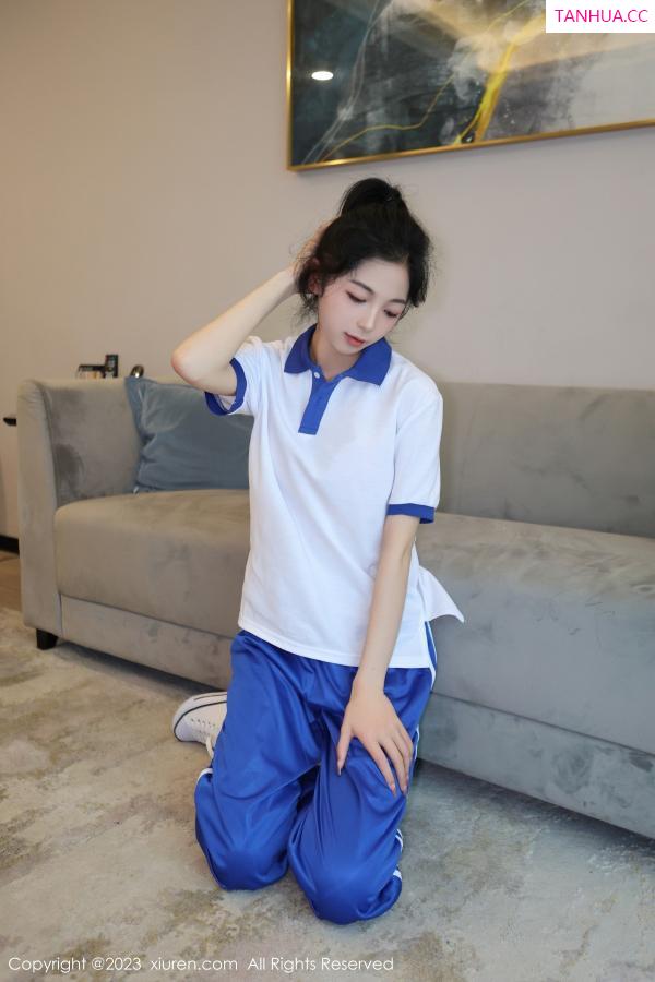 刘蓝蔻 Eva_茜茜 [XiuRen]高清写真图 2023.06.05 No.6855 茜茜Kimi 学妹装美腿第11张图片